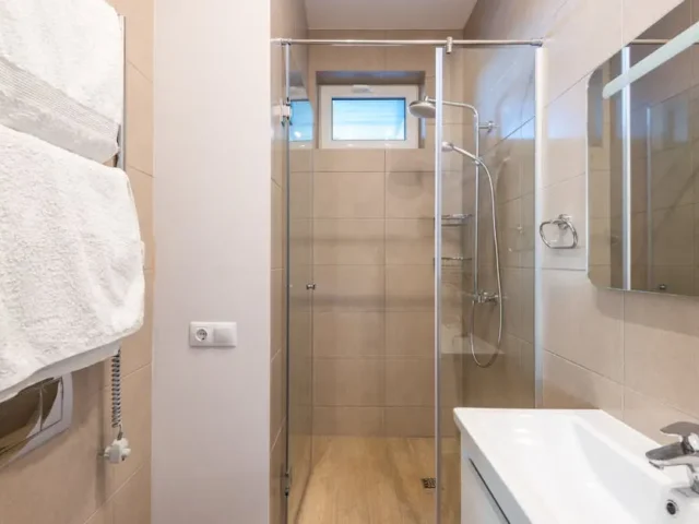Creating Comfort: The Benefits of Renovating Your Bathroom with Wet Rooms